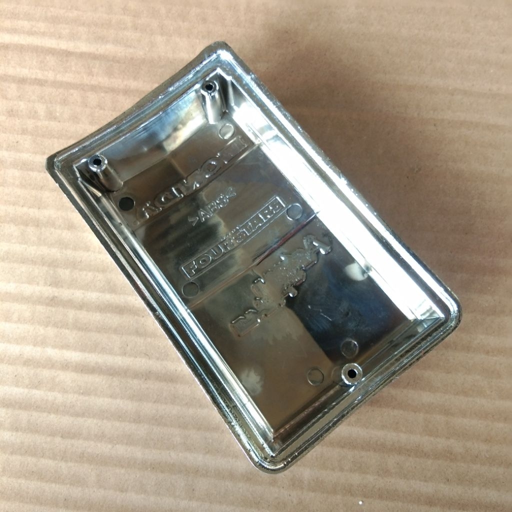 Emblem Decal Logo Dasi Dada Depan Honda Astrea Prima merah