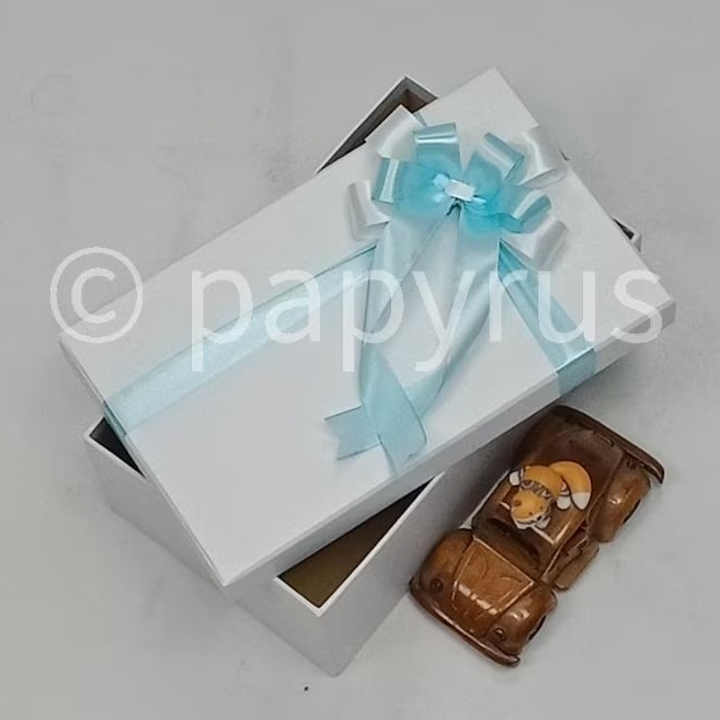 

PAPYRUS 15x25 Tinggi 5cm Kotak Kado Gift Box Hardbox Hampers V2
