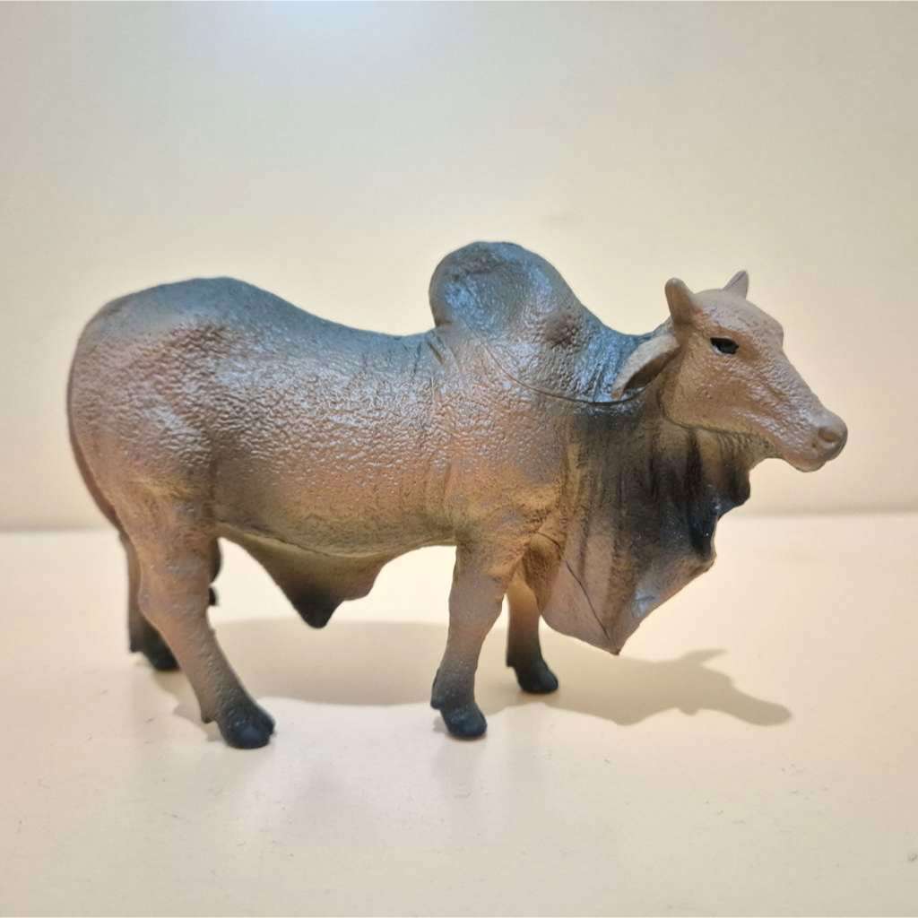 Figur Hewan Sapi Brahman India Zebu Jantan coklat abu-abu Miniatur detail rapi 14cm