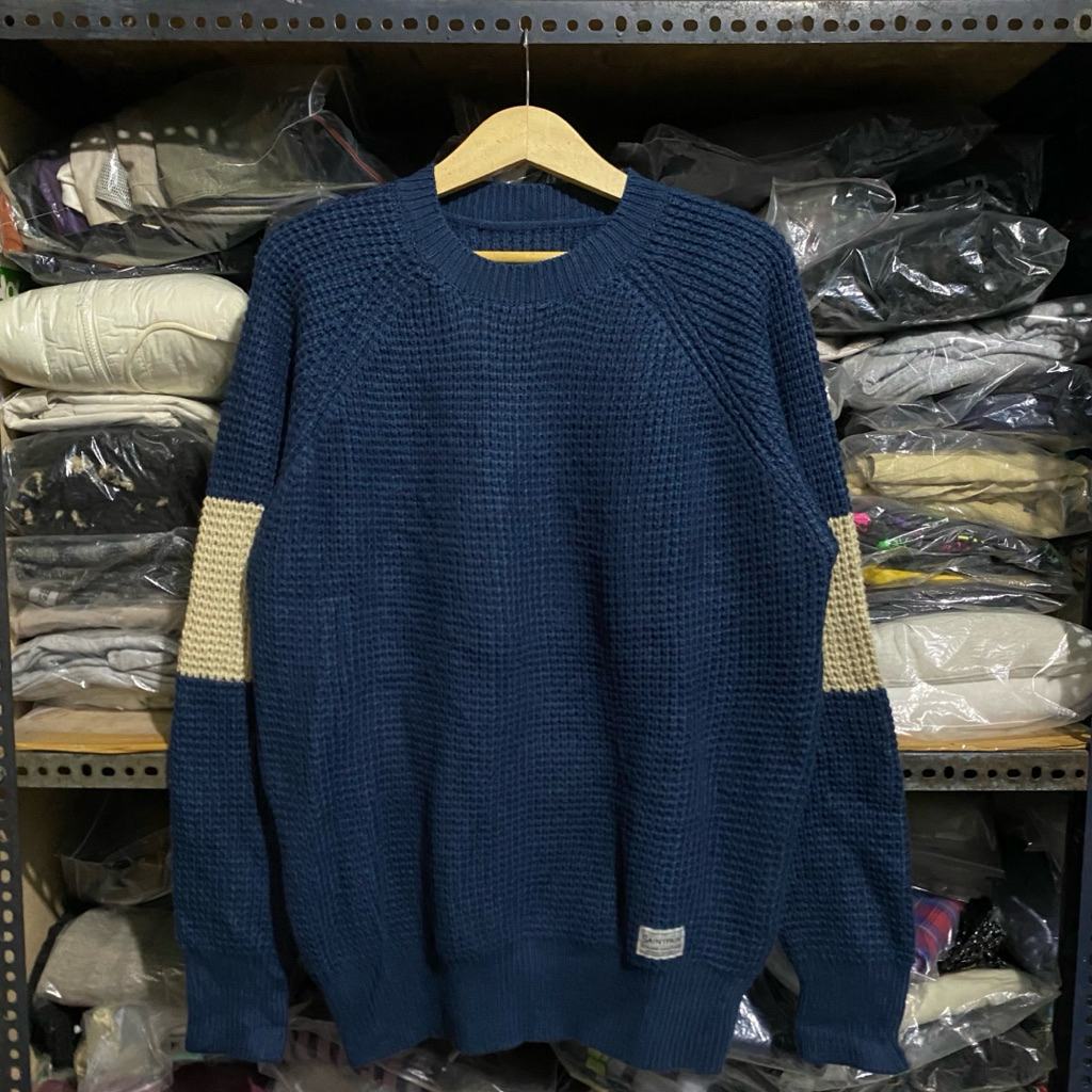 Saint Pain Knit Biru Size L 71x59