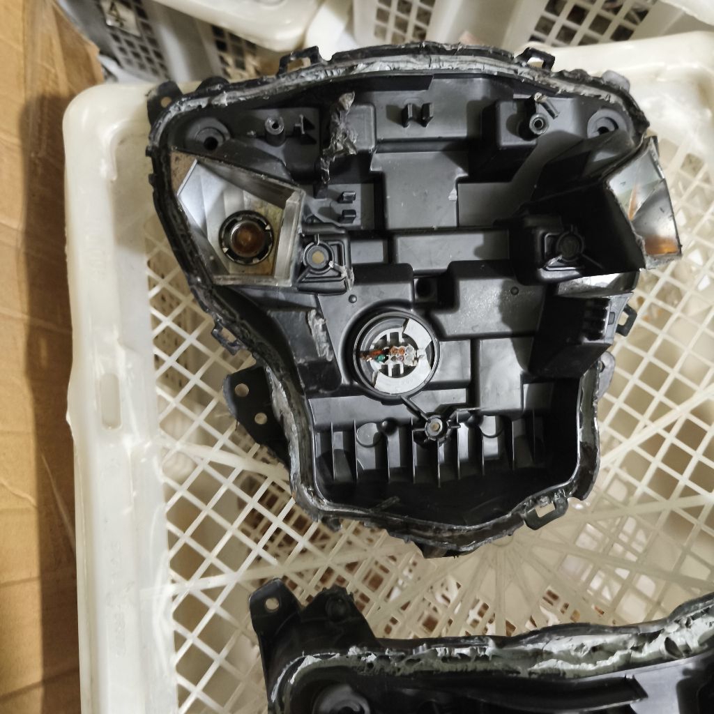 housing batok lampu reflektor satria fu fi injeksi original