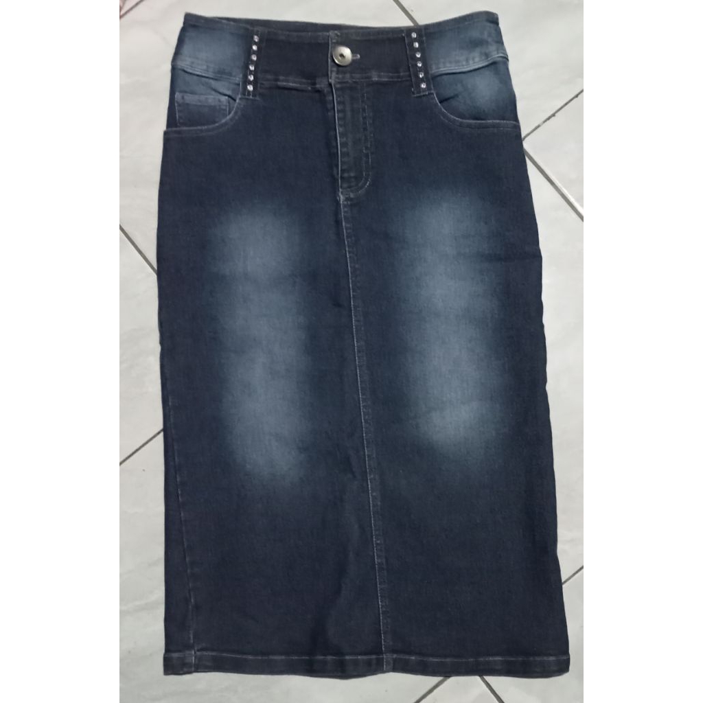 Preloved Rok Midi Denim /Rok Midi Jeans Merek RAMPAGE/X-TM/NICE GHOOSH