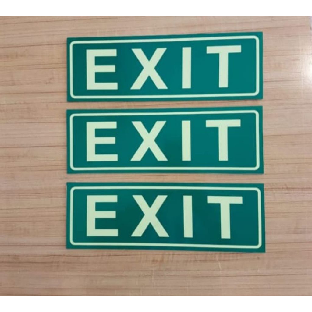 

SIGN STIKER EXIT ( GLOW IN THE DARK )10X30cm