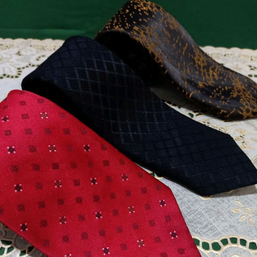 Dasi Pria polyester bermotif preloved