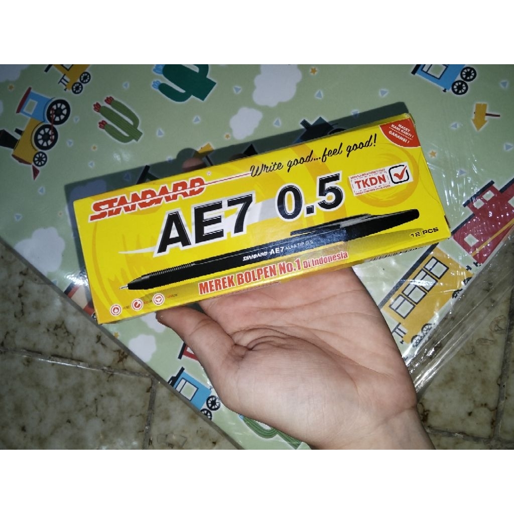 

PULPEN STANDARD AE7 0.5 PER PAK ISI 12 Pcs