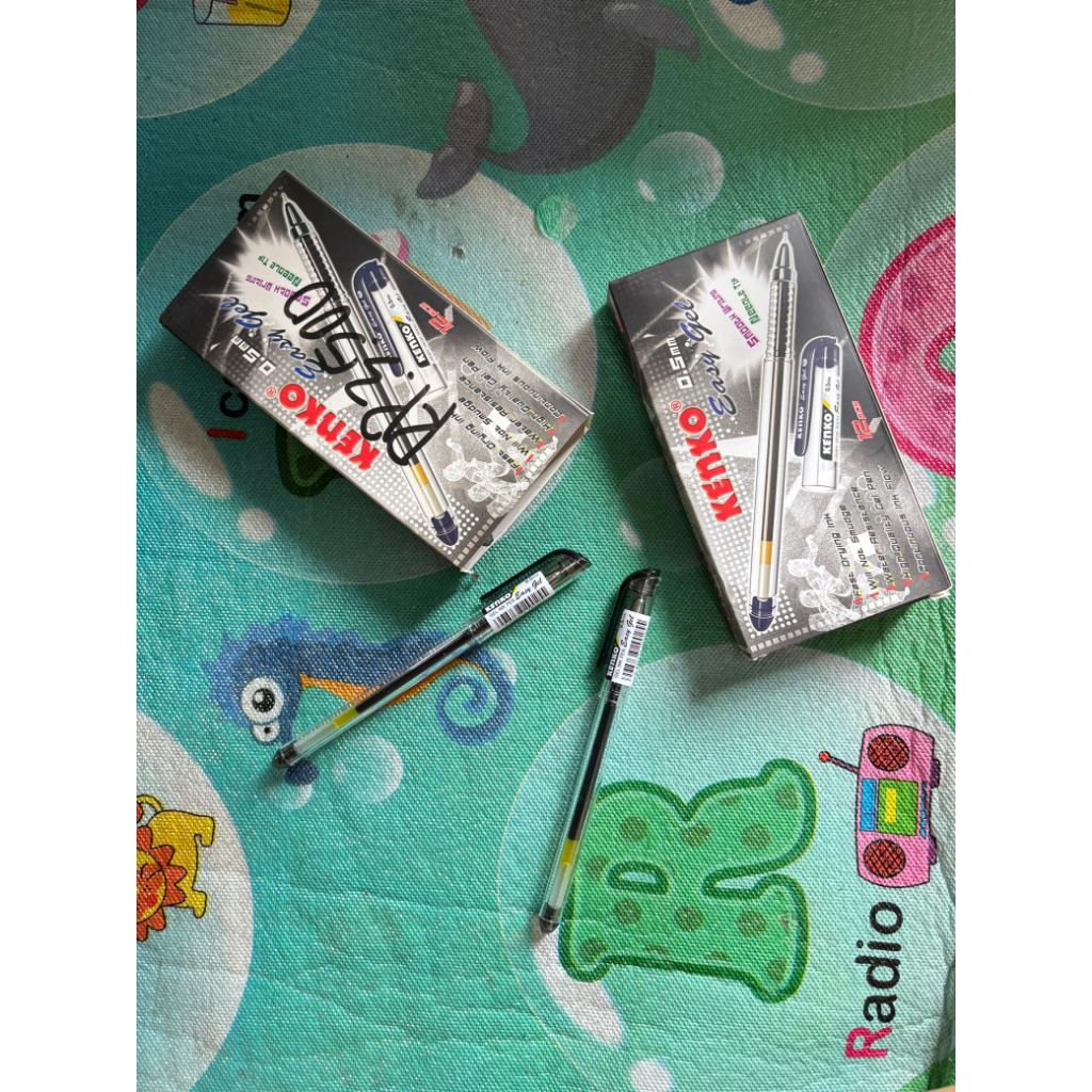 

Pena Hitam Kenko 0,5mm