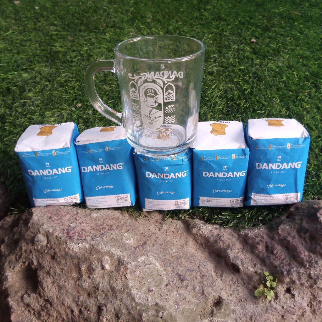 

Teh Dandang Biru 40 gram x 5 Gratis Hadiah