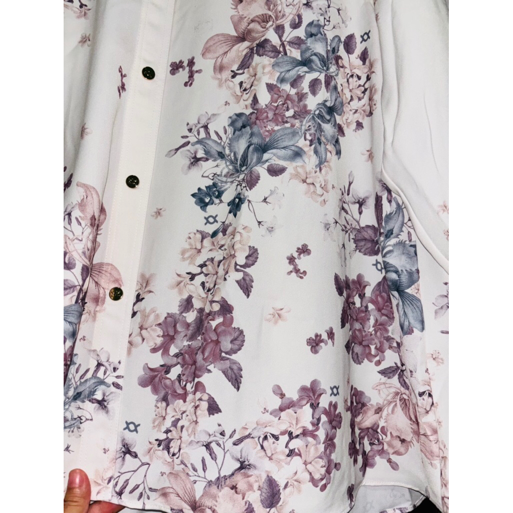New wearing klamby lusara shirt size M
