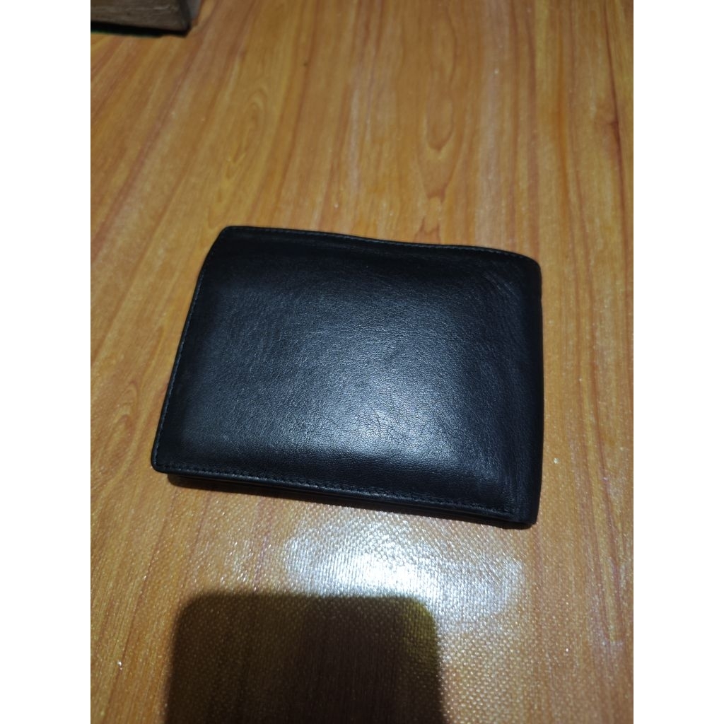 dompet kulit asli Valentino Louis