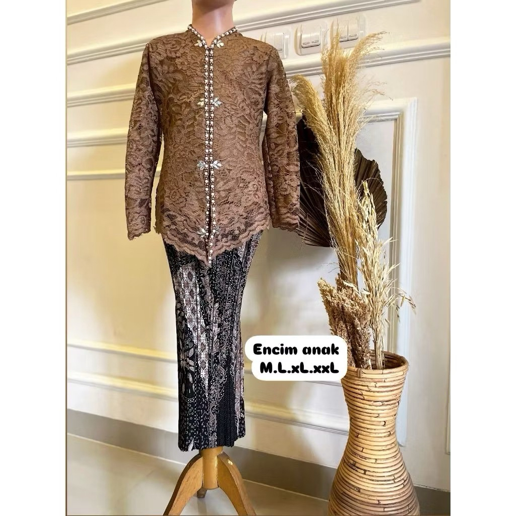 Setelan Kebaya Encim Payet Anak/Kebaya Wisuda Anak/Kebaya Payet Anak/Kebaya Anak Usia 4-12 Tahun/Keb