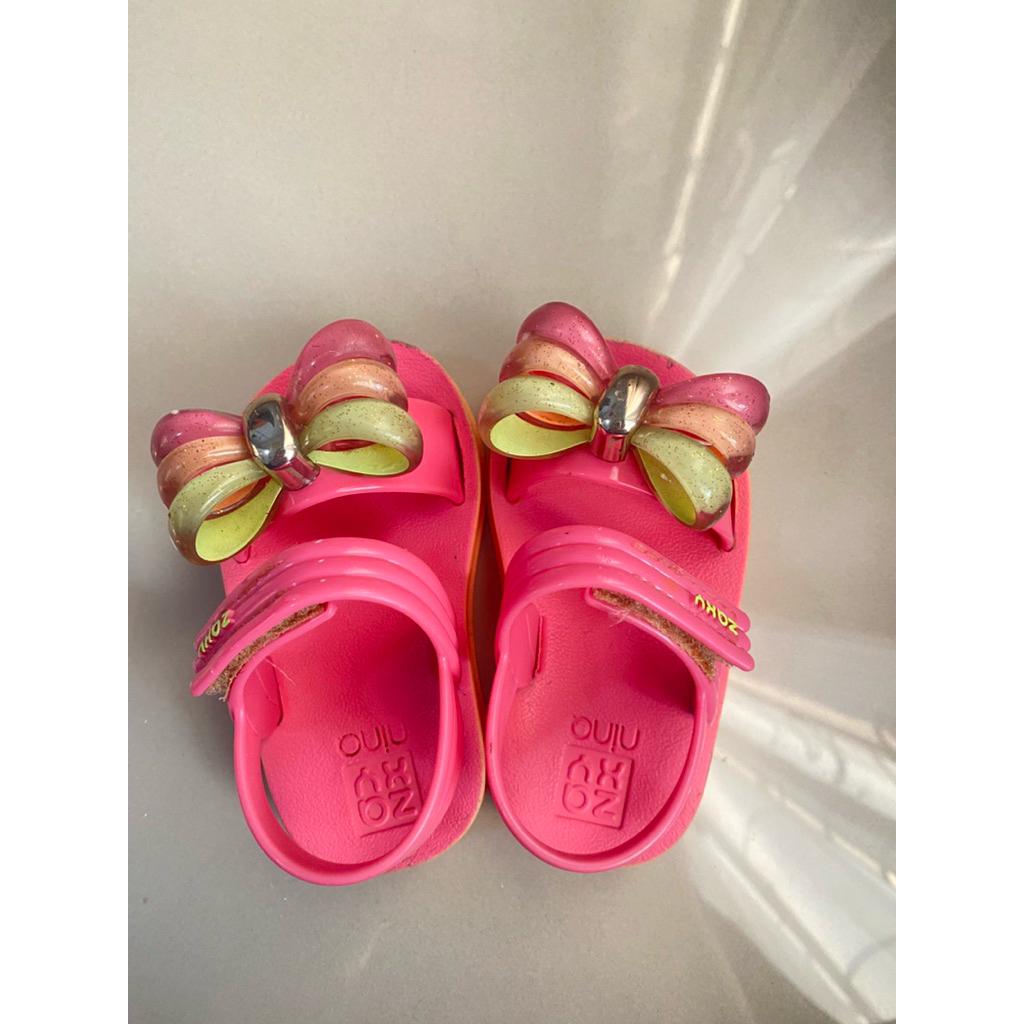 Preloved Sandal Zaxy Nina