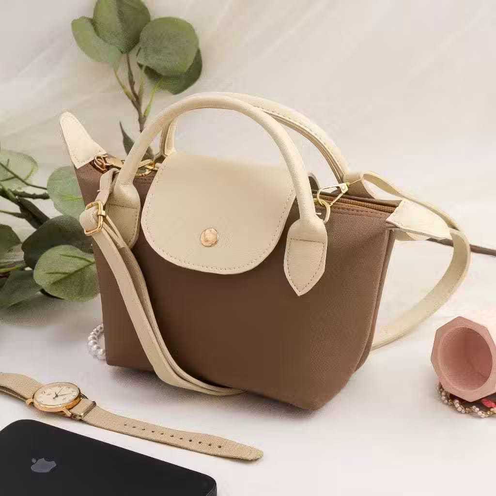 MOCCA CREAM Tas Selempang Wanita Fasion - Tas Wanita