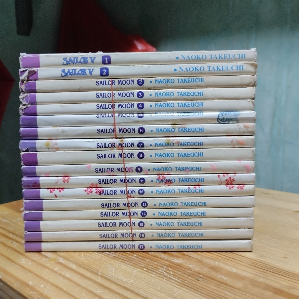 [Komik] Sailor Moon Vol 1-17 + Sailor V Vol 1-2