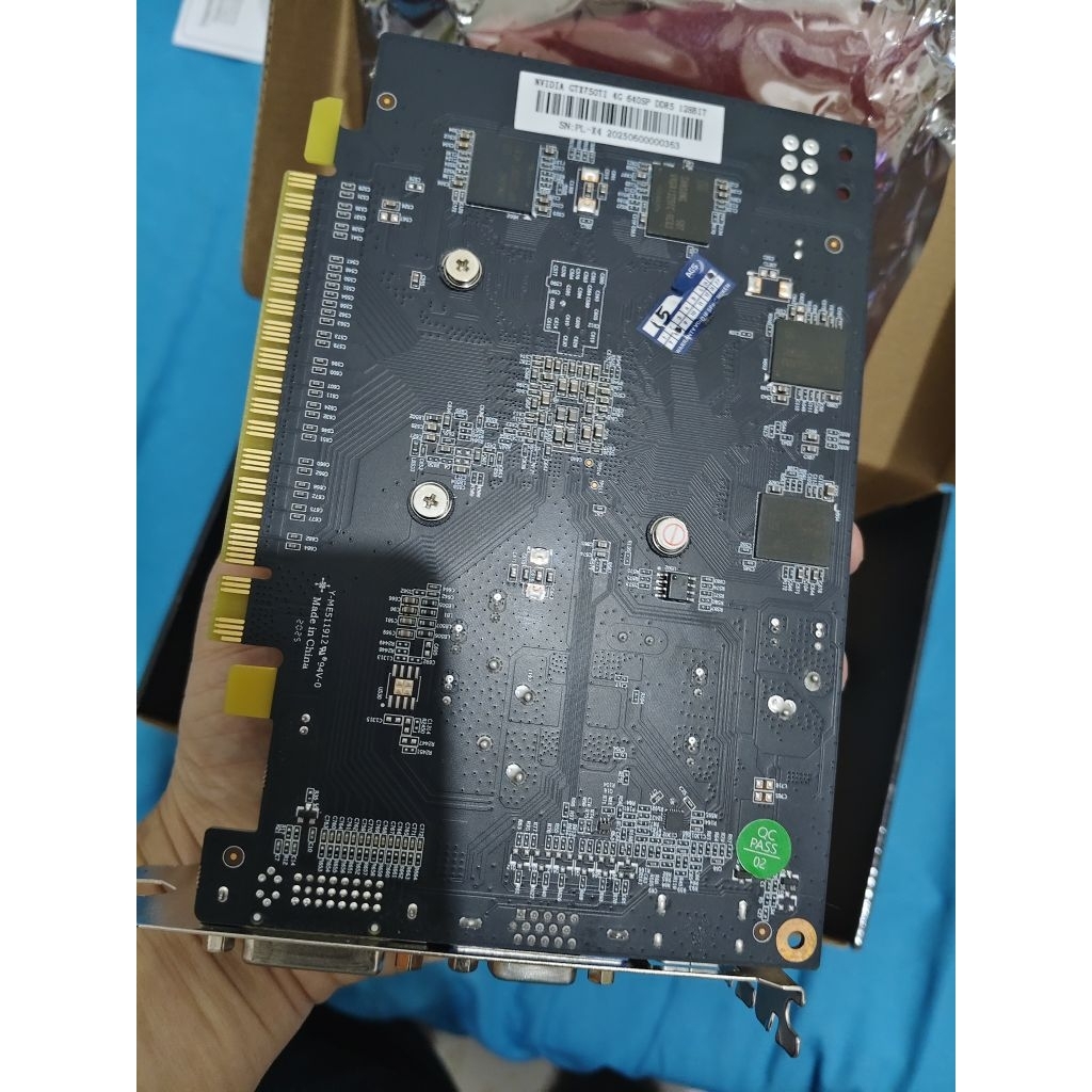 Vurrion GTX 750 TI 4GB Baru 2 minggu Fullset sampai Nota