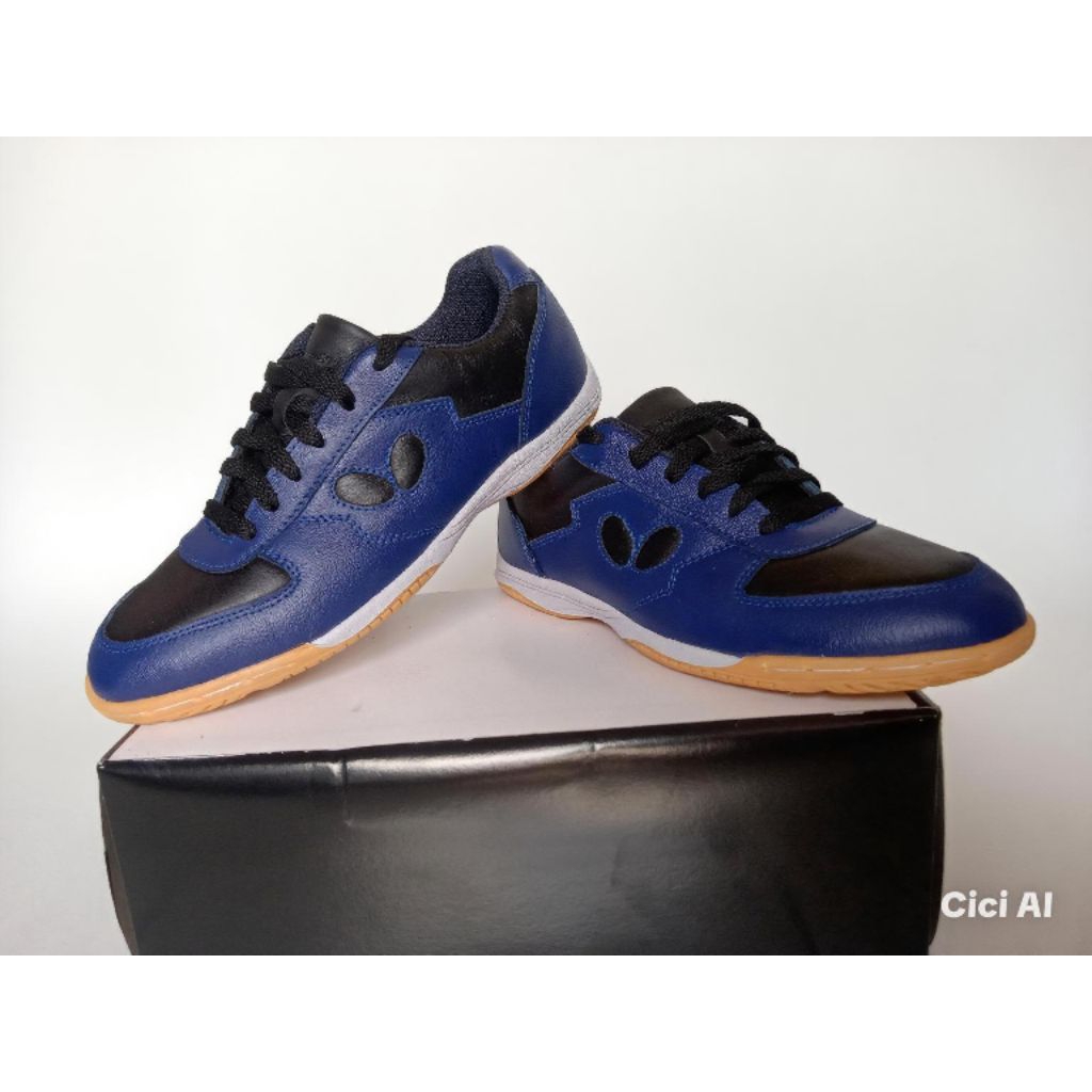 SEPATU TENIS MEJA KULIT ASLI PRIA WANITA