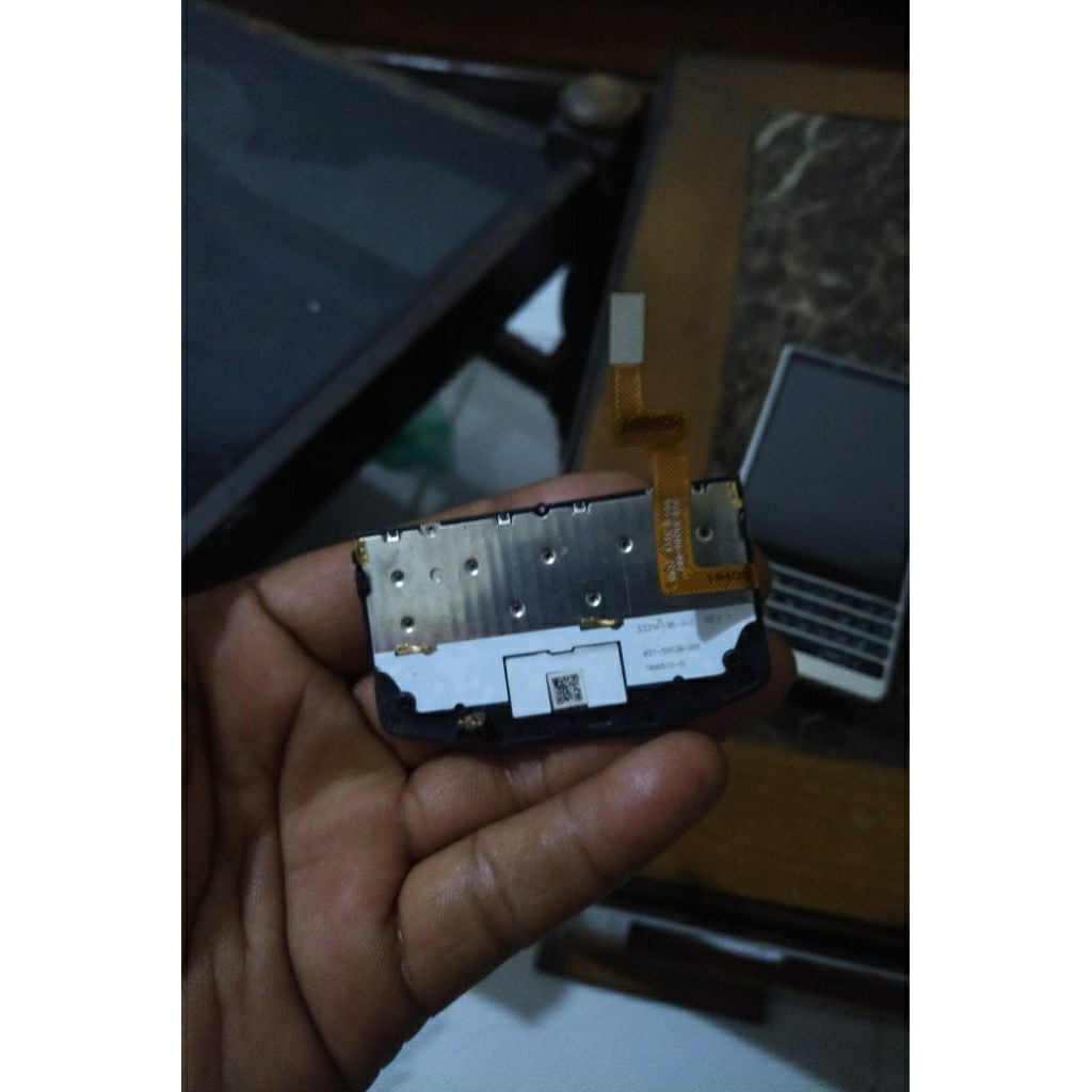 part blackberry porsche design p'9983