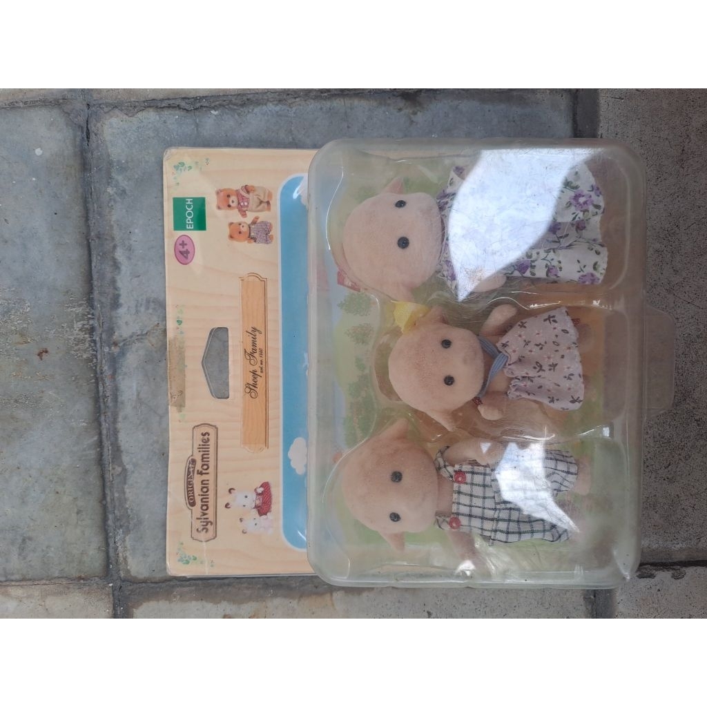 preloved sylvanian families