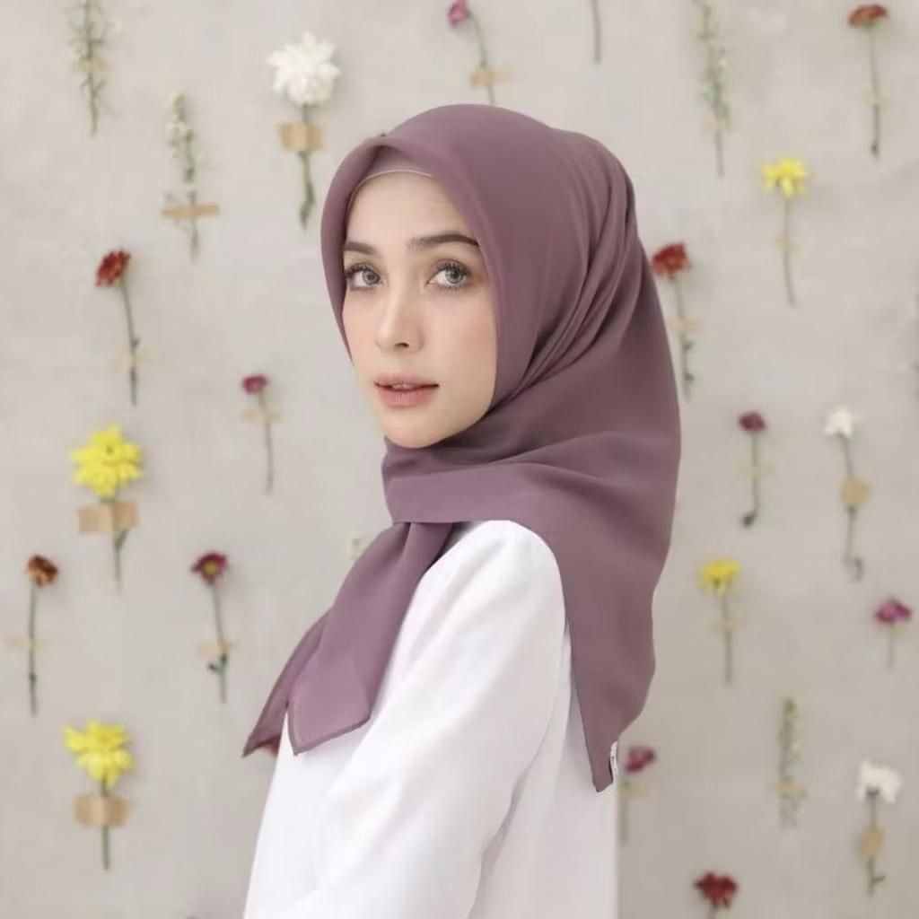 BELLA SQUARE PREMIUM/ BELLA SQUARE HIJAB/ BELLA SQUARE HIJAB PREMIUM/ BELLA SQUARE