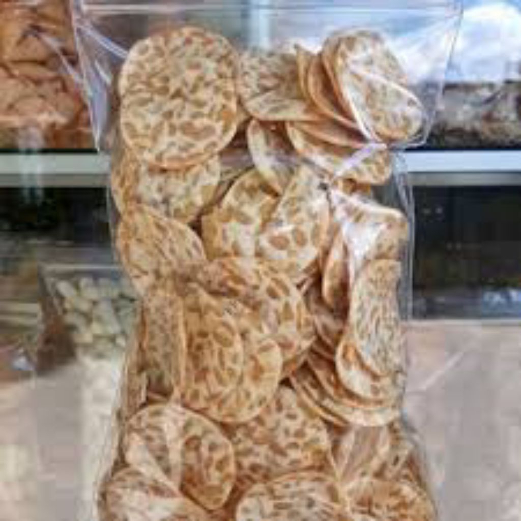 

KERIPIK TEMPE GURIH JAJANAN TRADISIONAL KHAS TRENGGALEK