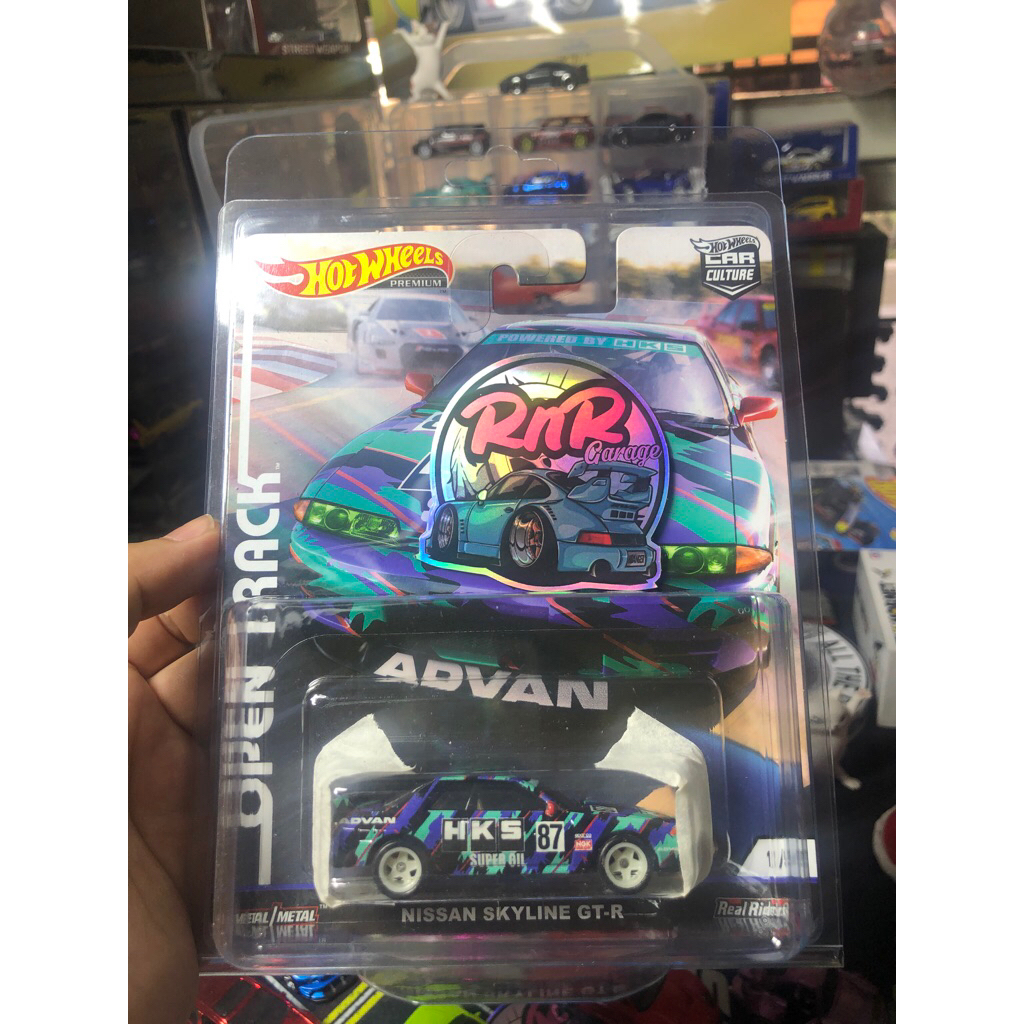 HOT WHEELS PREMIUM NISSAN SKYLINE GTR OPEN TRACK [FREE PROTECTOR]