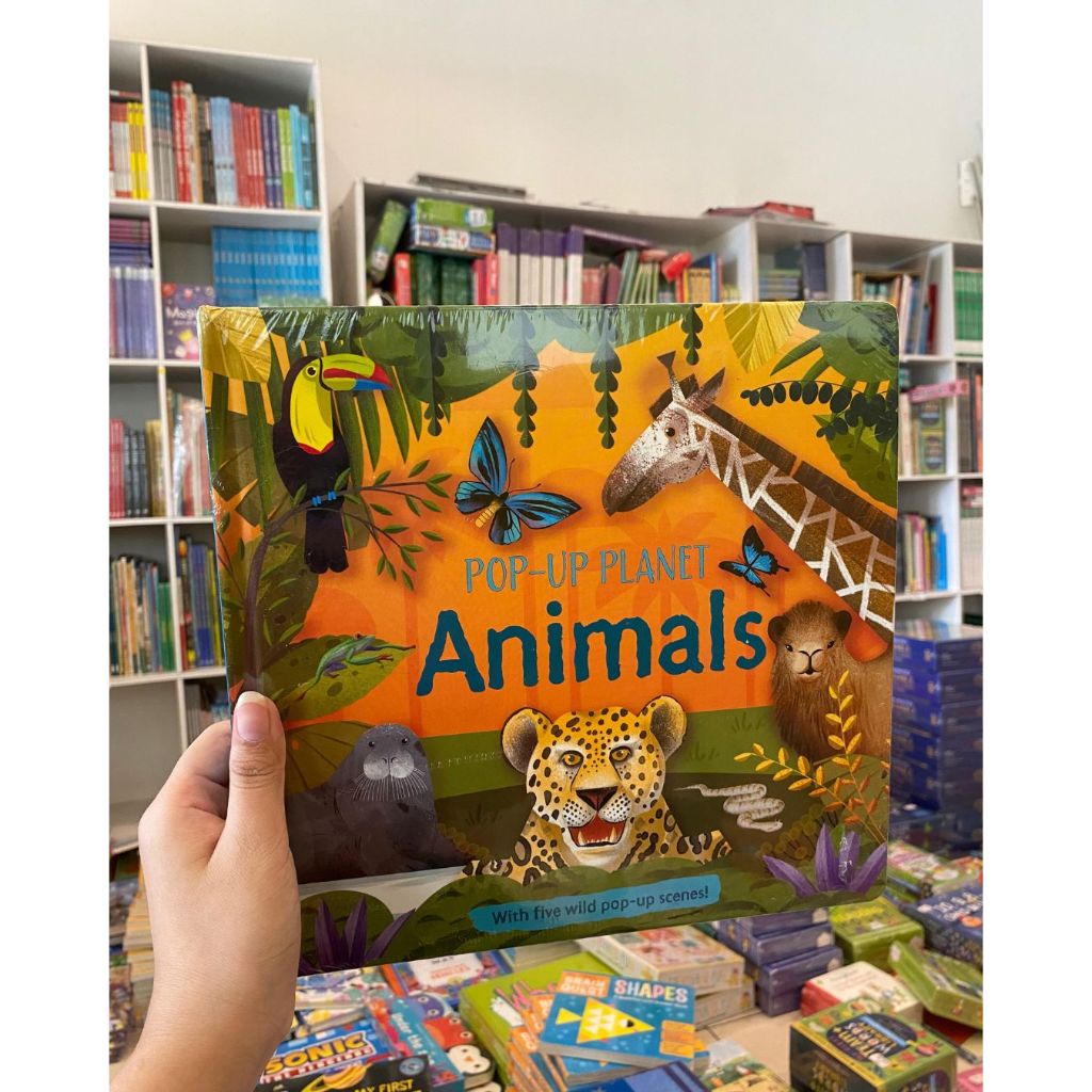 Pop-Up Planet Animals With Five Wild Pop-Up Scenes