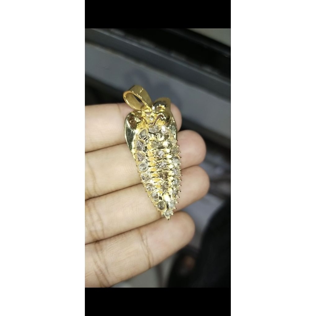 liontin intan berlian banjar