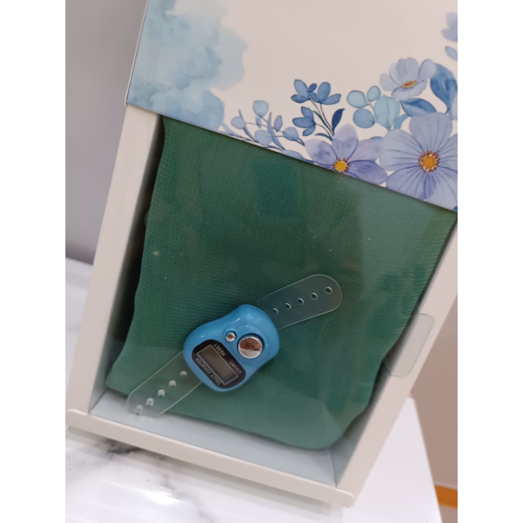 

GIFT FATIMAH SAKINAH