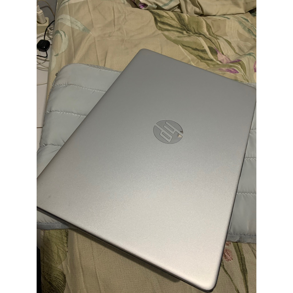 LAPTOP HP SECOND LIKE NEW