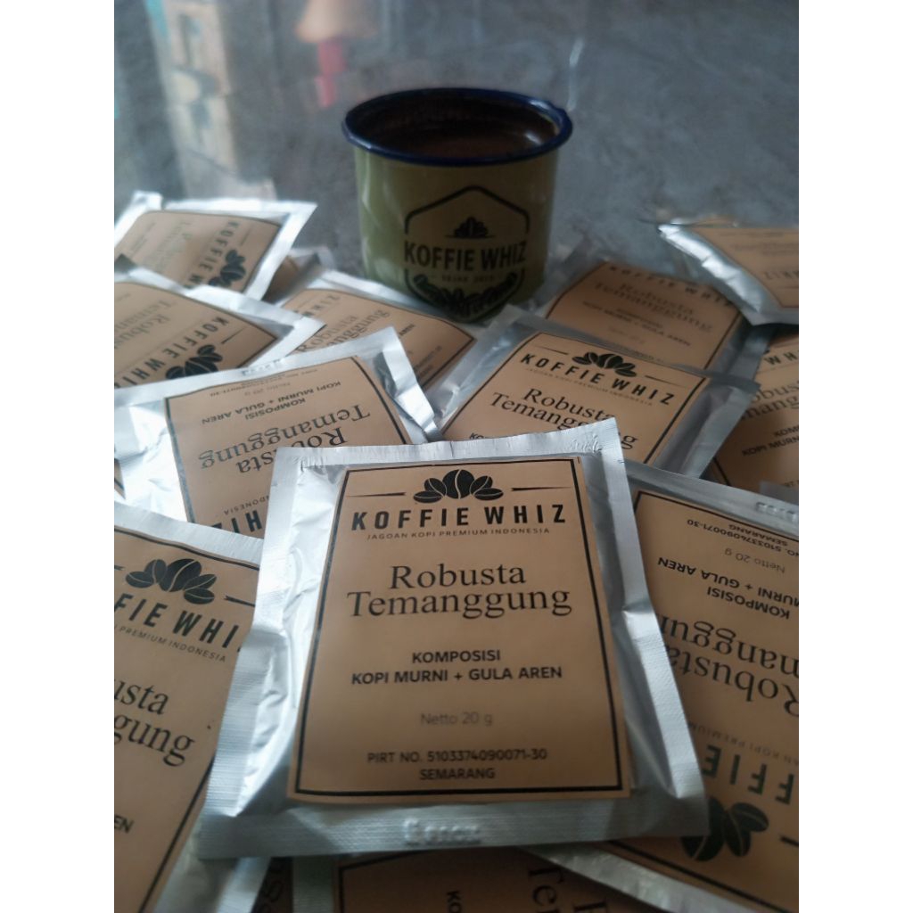 

kopi sachet plus gula aren