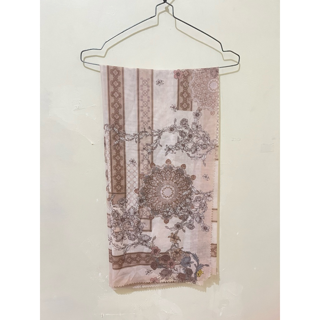 PRELOVED HIJAB MOTIF