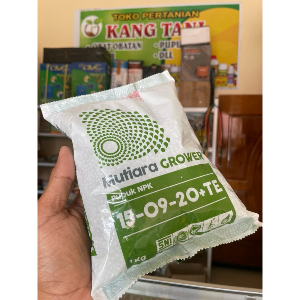 Pupuk NPK GROWER 1 KG