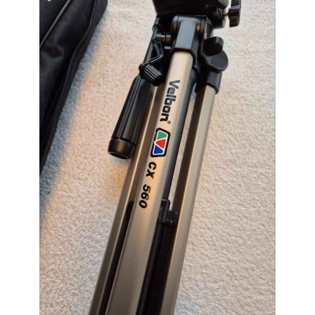 Tripod Velbon CX 560