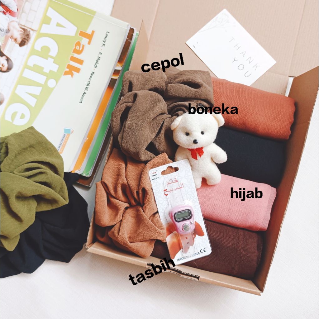 

Hampers Kado Ulang Tahun Gift Box Hijab Hadiah Lebaran Paket Kado Pernikahan