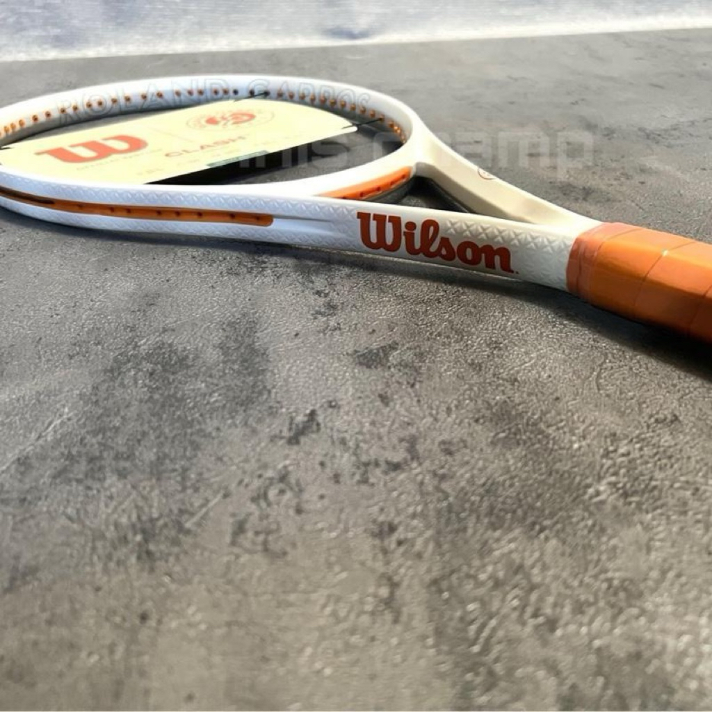 CUCI GUDANG RAKET TENIS WILSON CLASH 100L V3 RG 2025/TENNIS RACKET WILSON CLASH V3 100L ROLAND
