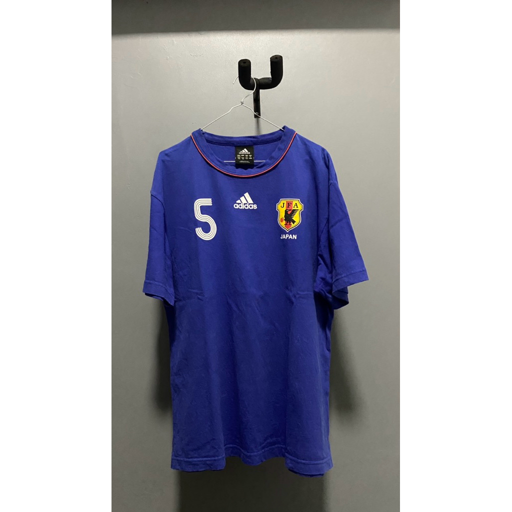 Kaos Adidas Japan vintage