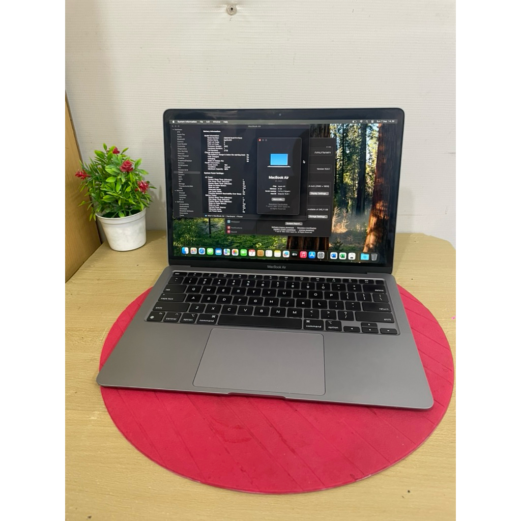 Macbook Air 2020 M1 8/256GB grey