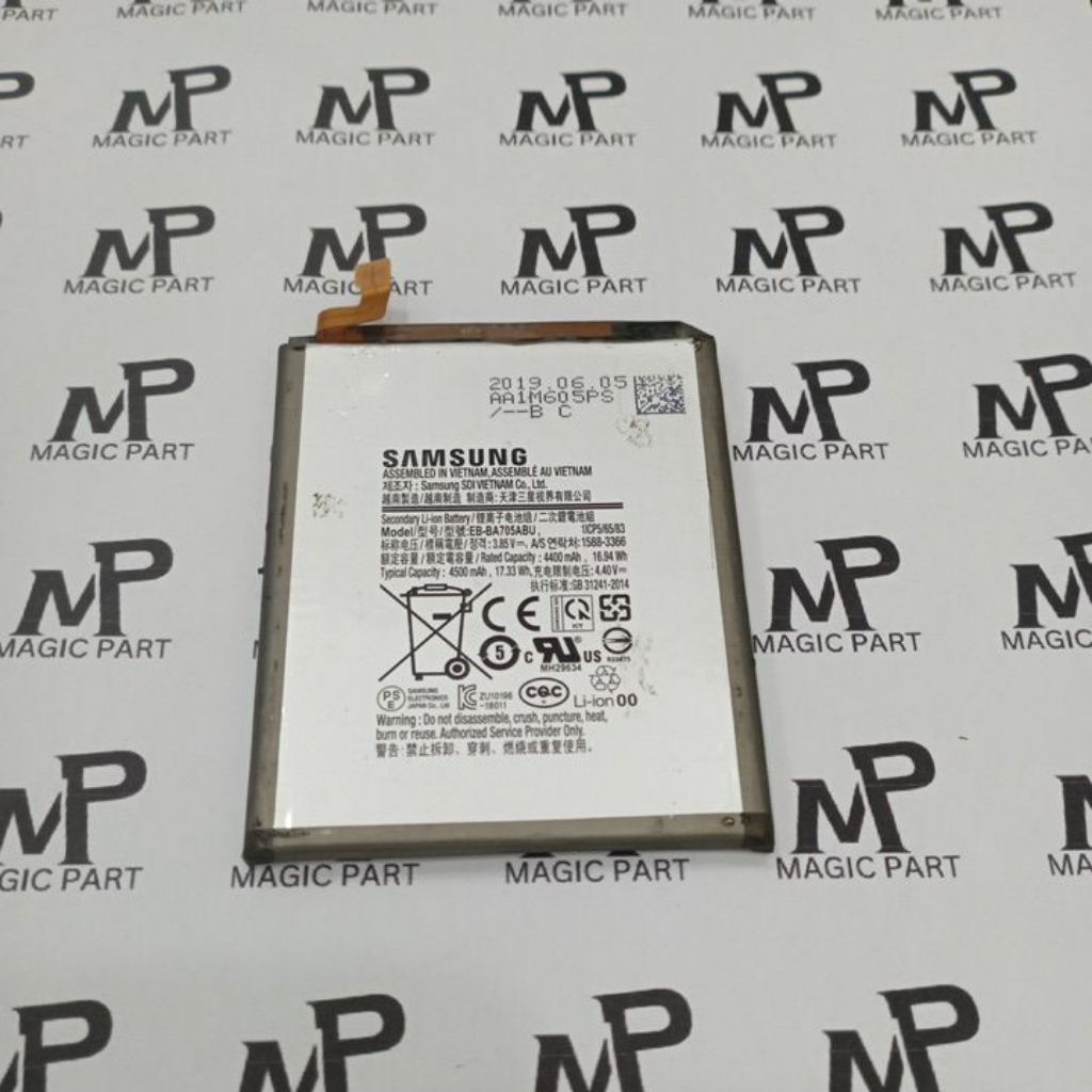 BATTERY SAMSUNG A70 ORIGINAL BEKAS