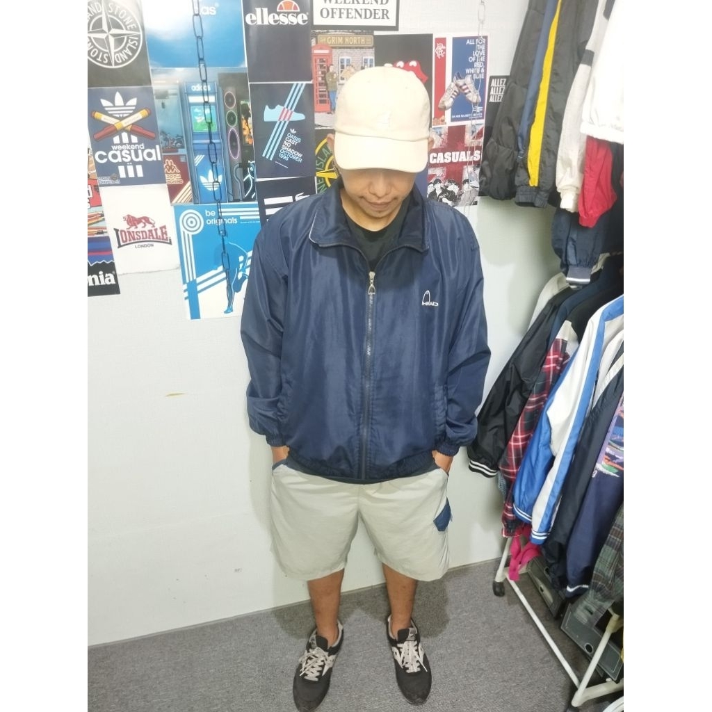 Jaket Vintage VTG Casual Windbreaker Model Gelembung Oversize Bahan Parasut Second Pria Wanita