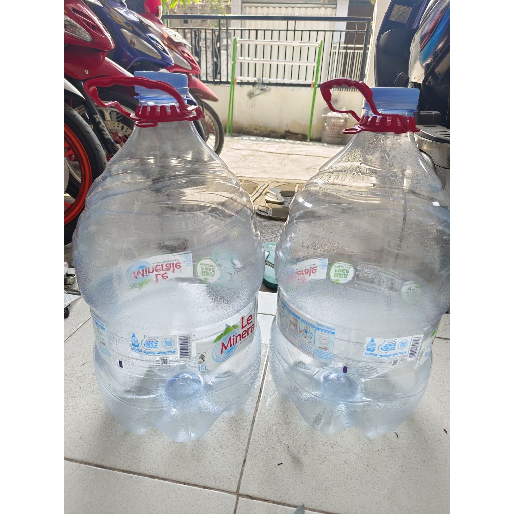 

Galon kosong le minerale 15 liter