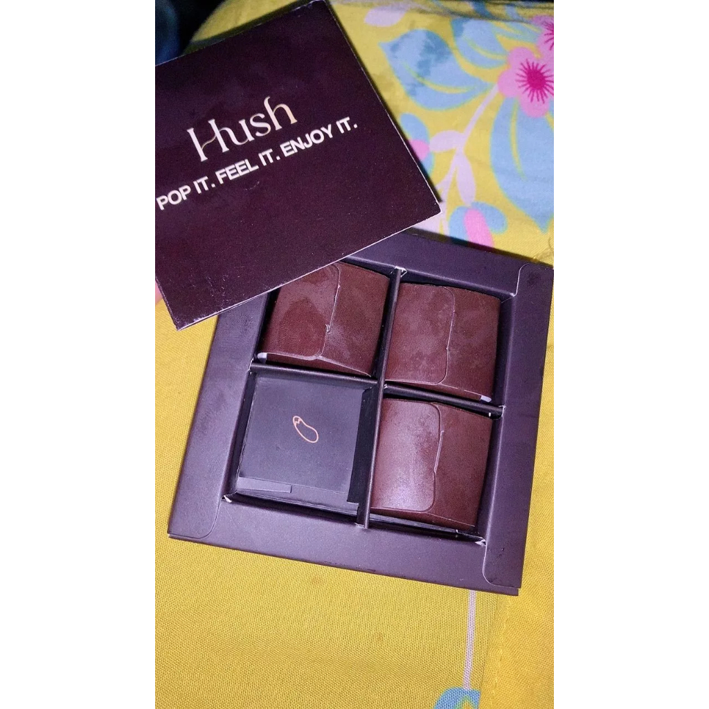 

Chocolate Dark Hush coklat 4 pcs Dari bahan alami