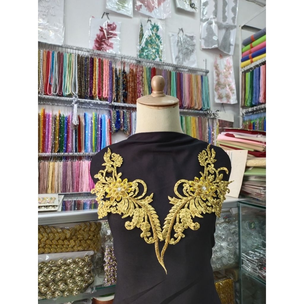 Renda Bordir Payet emas