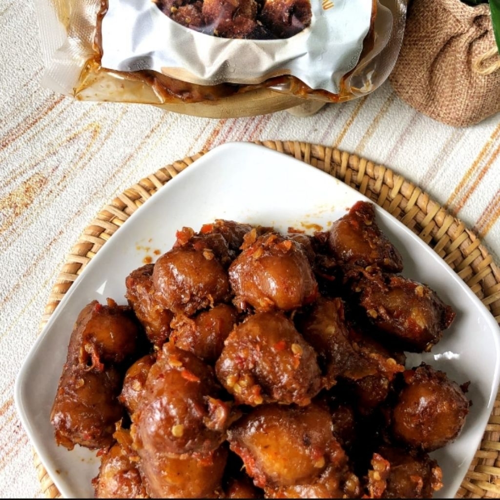 

Pentol Gila / Pentol Petarung Pedas Surabaya Frozen Bumbu Bakar (15 pcs)