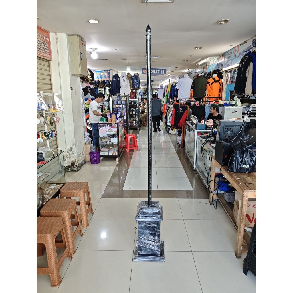 

Tiang Bendera Pataka Podium 1 lubang