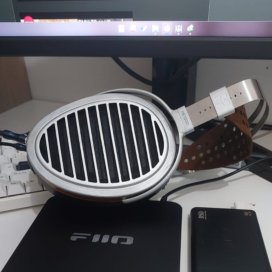 HIFIMAN HE1000 V2 - Stealth Magnet Headphone