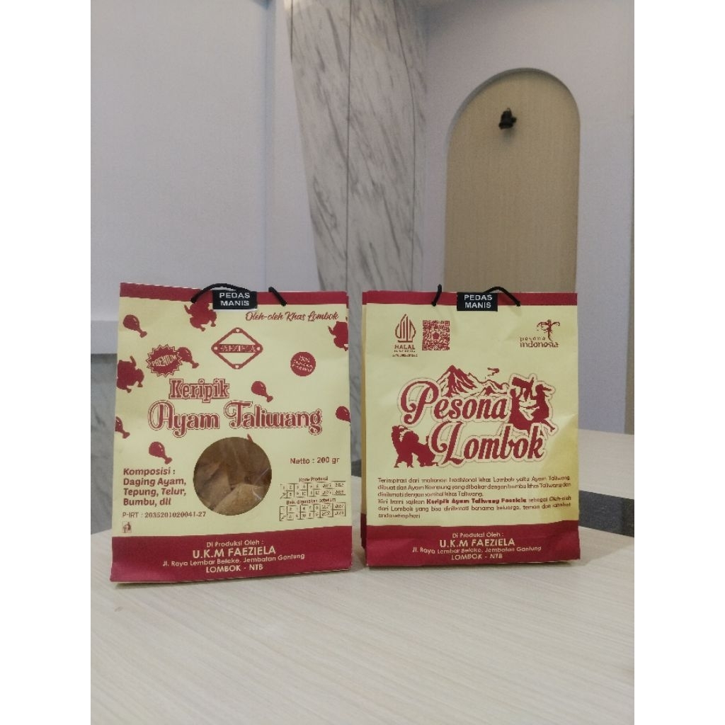 

Oleh Oleh Khas Lombok NTB Keripik Ayam Taliwang 200 gr