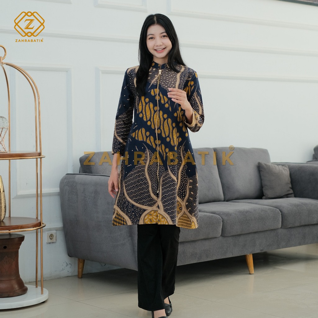Batik Zahra-Tunik Wanita-Motif Rumeksa Warna Navy Kombinasi Kuning