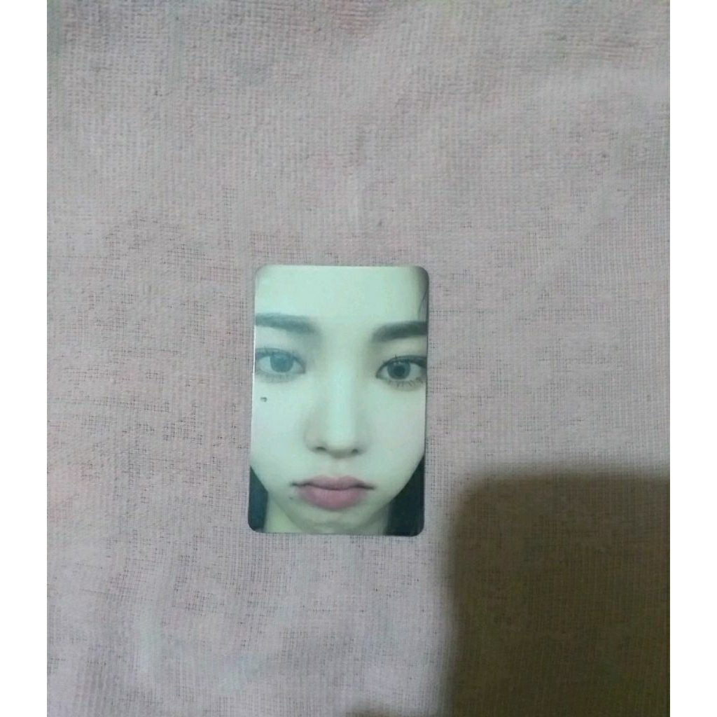 Wts pc karina zoom><