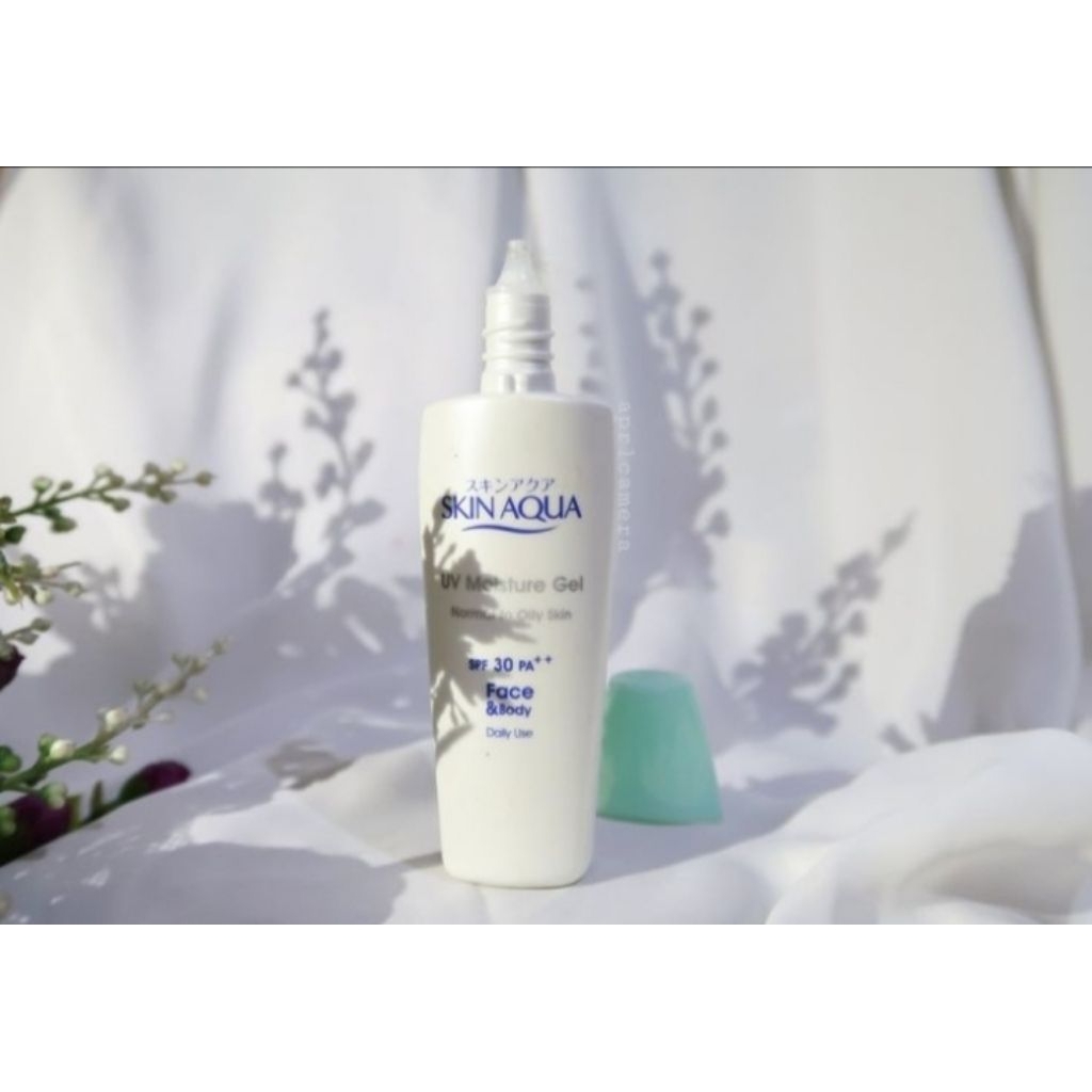 Sunscreen SKIN AQUA