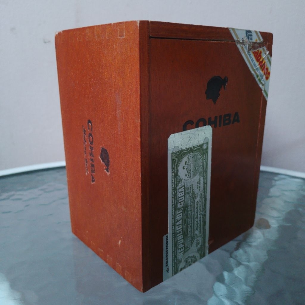 

KARDUS KOTAK DUS BOX AUTHENTIC ORIGINAL COHIBA HABANA CUBA HABANOS