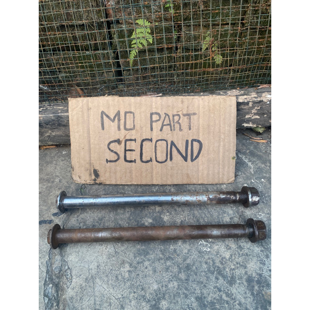 As roda belakang tiger revo tiger 2000 original copotan / as belakang swing arm tiger revo tiger 200